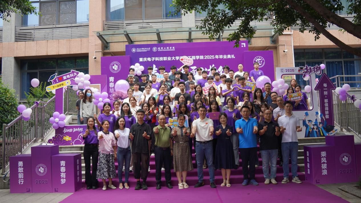 fef06355455f4c696d2ba162b0a2eb68