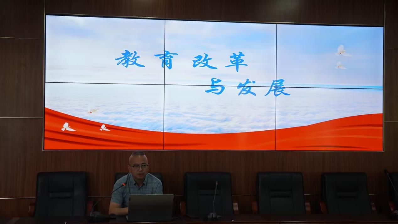 a728924de06852ea12592a62270ebf11