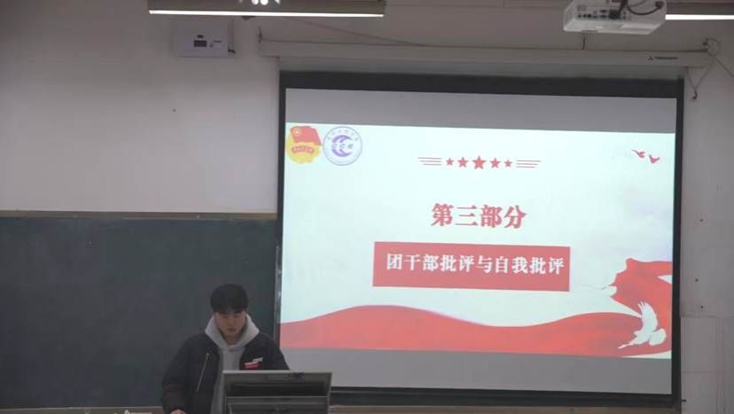 B75CA4CE97B3EF8EED2818E542898912